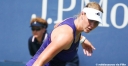 Australian tennis star Alicia Molik hits off with youth thumbnail